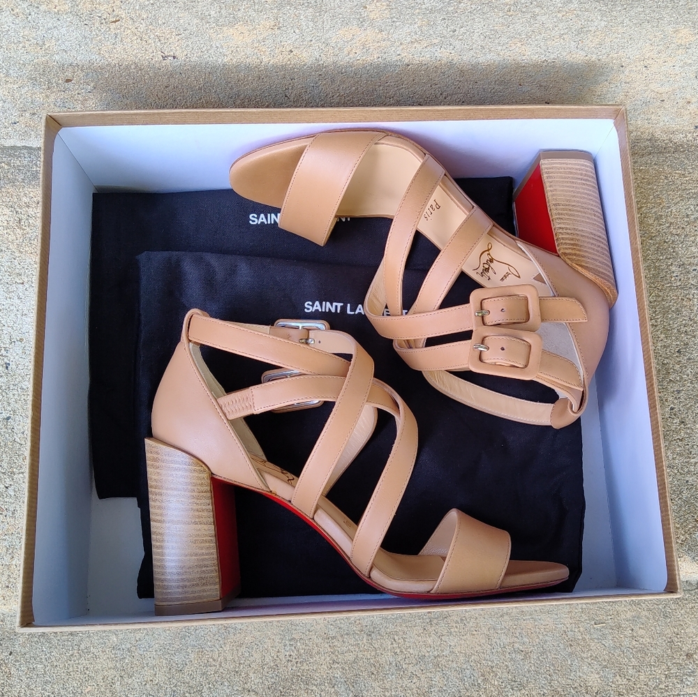 CHRISTIAN LOUBOUTIN Zefira Sandals - Picture 14 of 15